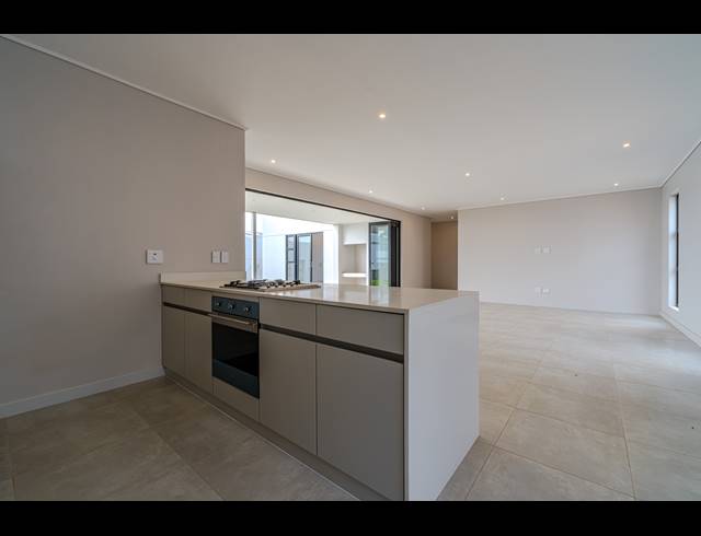 3 BEDROOM FREEHOLD FOR SALE IN ZULULAMI LUXURY COASTAL ESTATE